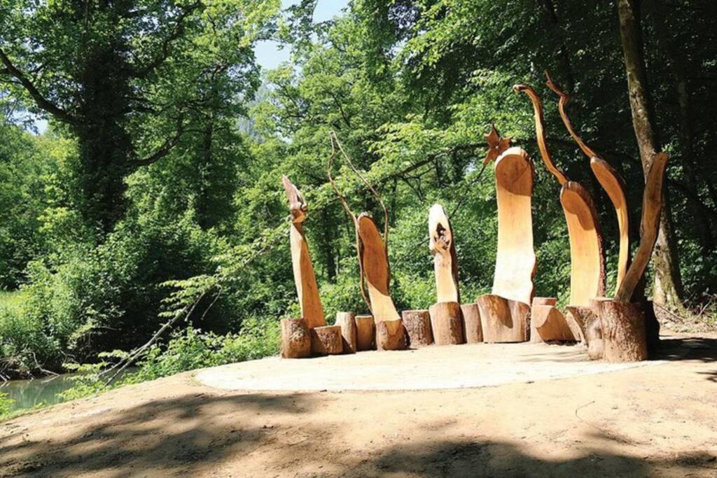 Le Repaire Des Belettes Vallee De Rabais Virton Kültér fotó